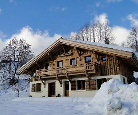 Chez La Fine Bed & Breakfast Les Gets Exterior foto